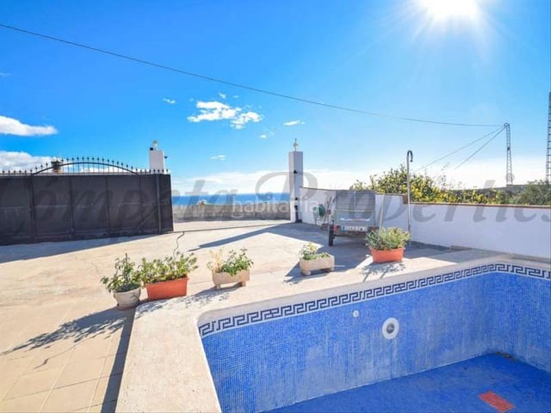 Foto baa95500-93ca-43a9-b536-fac02b00522d. Residential plot in Torrox pueblo Torrox