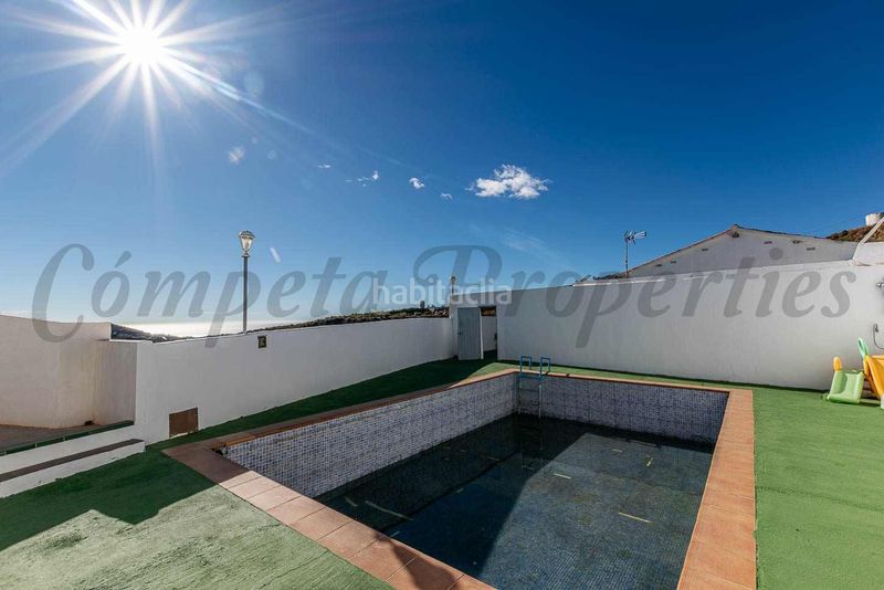 Foto 2d8d0a54-0f47-47ac-99fd-b5f38fa3367d. Casa amb piscina a Macharaviaya