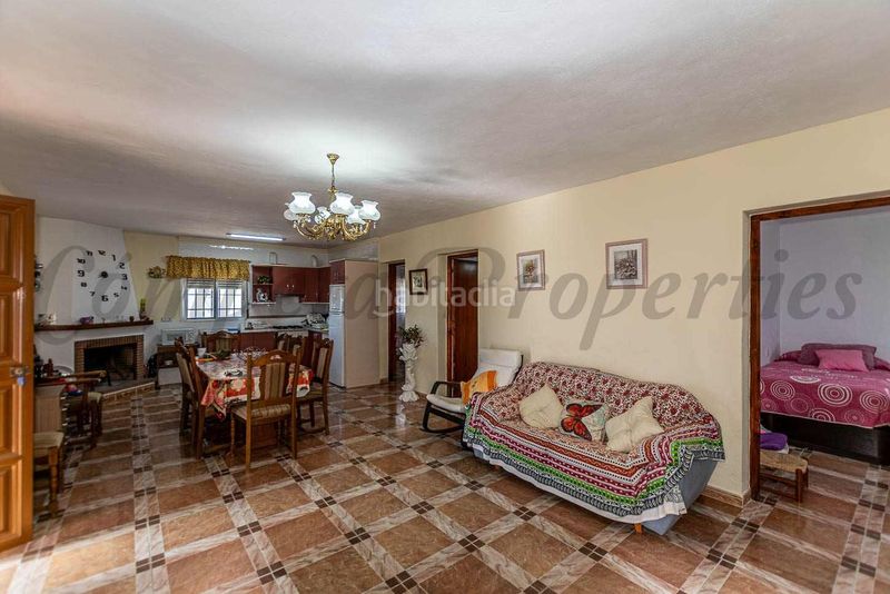 Foto c523d67b-818e-4acd-89ca-99efbd3948ec. Casa amb piscina a Macharaviaya