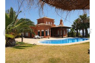 Maison à Arenas. Casa de campo en arenas