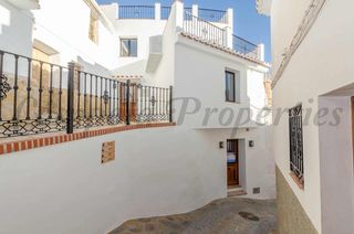 House in Sedella. Casa pueblo en sedella