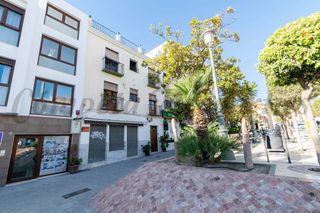 Maison à Avda Pescia - Ctra de Frigiliana