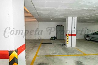 Aparcament cotxe a Urbanización Santa Rosa