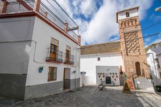 Casa in Árchez. Casa pueblo en árchez