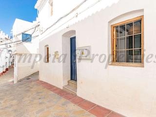 Casa adossada a Cómpeta