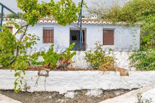 Casa in Canillas de Aceituno. Casa de campo en canillas de aceituno
