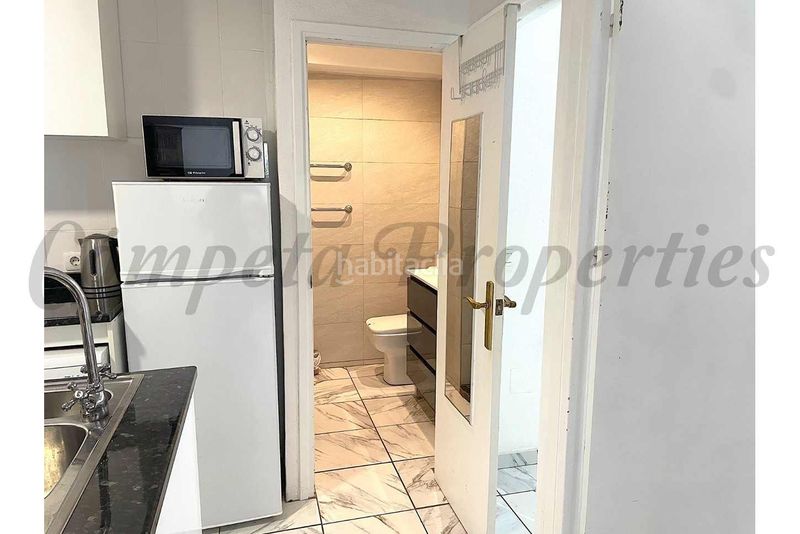Foto c76b42e1-3957-433a-9d3d-c271e4242c9d. Apartament a Centro Nerja