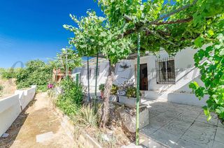Casa en Sedella