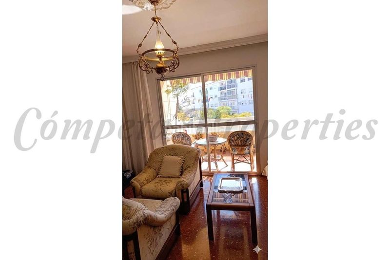 Foto 60a02384-4615-4b7d-bcf5-dec008371958. Apartament a Centro Nerja
