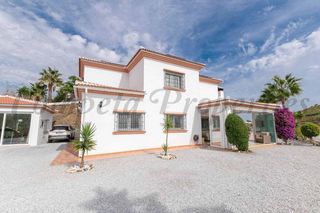Casa in Cómpeta. Casa de campo competa