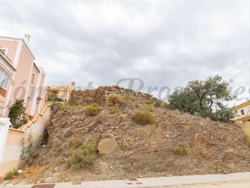 Foto f86a653a-1ae6-40b5-8a41-19f777da72c3. Terreny residencial a Torrox pueblo Torrox