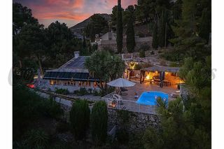 Casa in Cómpeta. Casa de campo en competa