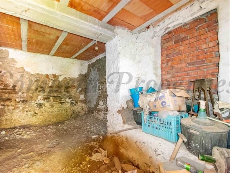 Foto 60692760-388d-48ec-9f86-2c250eb23ad4. Semi detached house with heating in Sayalonga