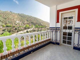 Apartament a Sayalonga