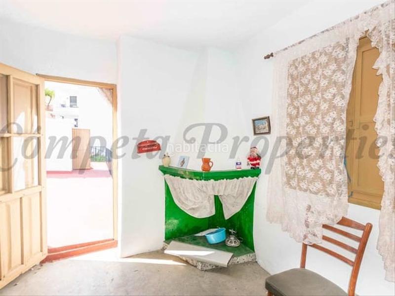 Foto a5eb5011-abc6-4233-b8e9-cd8950e63040. Casa adossada amb calefacció a Cómpeta