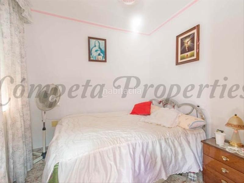 Foto 430a9f3b-b314-4d79-bf03-fc992a9ebccc. Casa adossada amb calefacció a Cómpeta