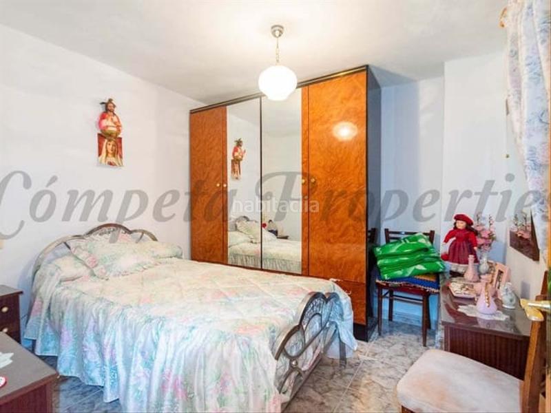 Foto c7c984f4-d972-4fd0-8de7-51bcd26e644b. Casa adossada amb calefacció a Cómpeta