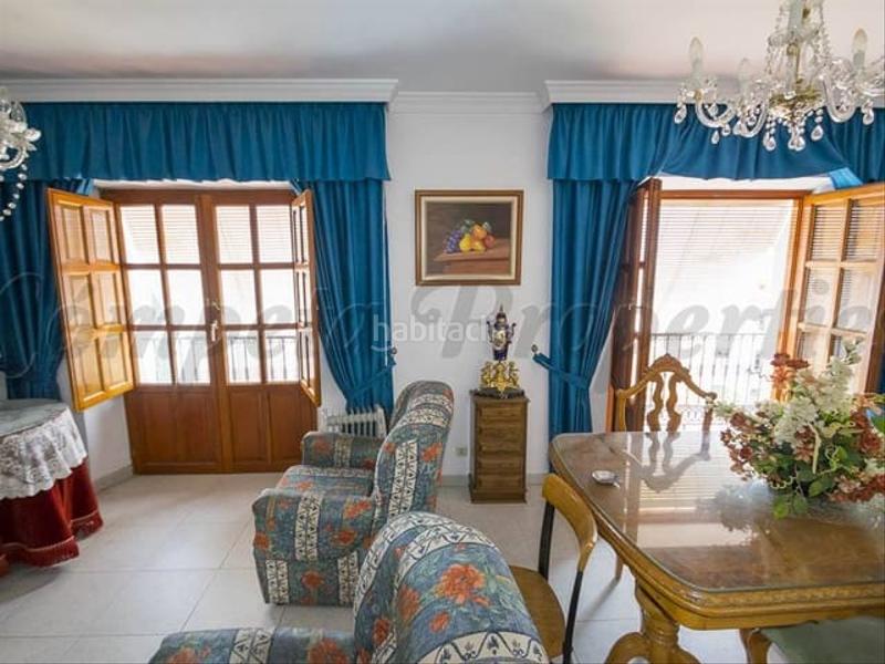 Foto c6c19a1d-25a8-4d4c-8081-52c02ced26a4. Casa adosada en Torrox pueblo Torrox