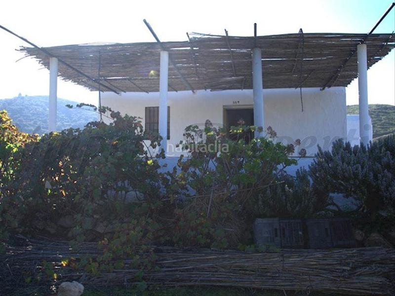 Foto f586586f-7e2c-47d6-86b6-af1b3dd5c31a. Terreno residencial en Torrox pueblo Torrox