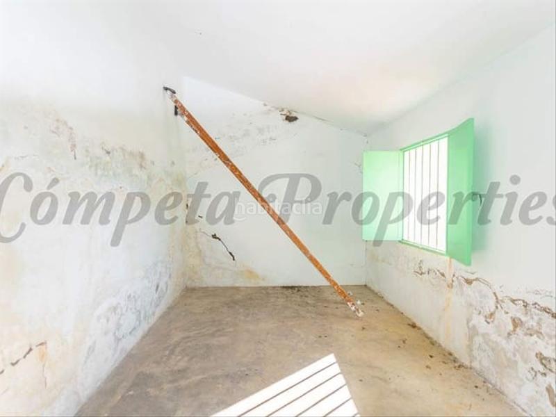 Foto ba282a71-f4a4-465b-9387-fea2f84bde2a. Terreno residenziale in Cómpeta