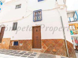 Semi detached house in Cómpeta