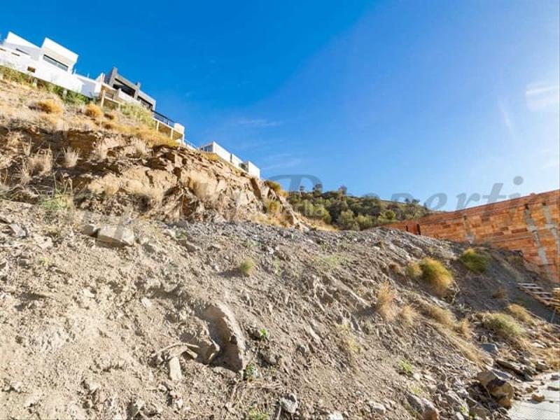 Foto 52175333-adb7-4d75-95f6-9037f8d66fb5. Terreno residencial en Torrox pueblo Torrox