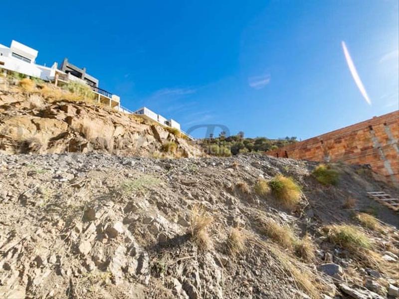 Foto ede9d772-d5b4-4672-a279-32af5e6558c4. Terreno residencial en Torrox pueblo Torrox