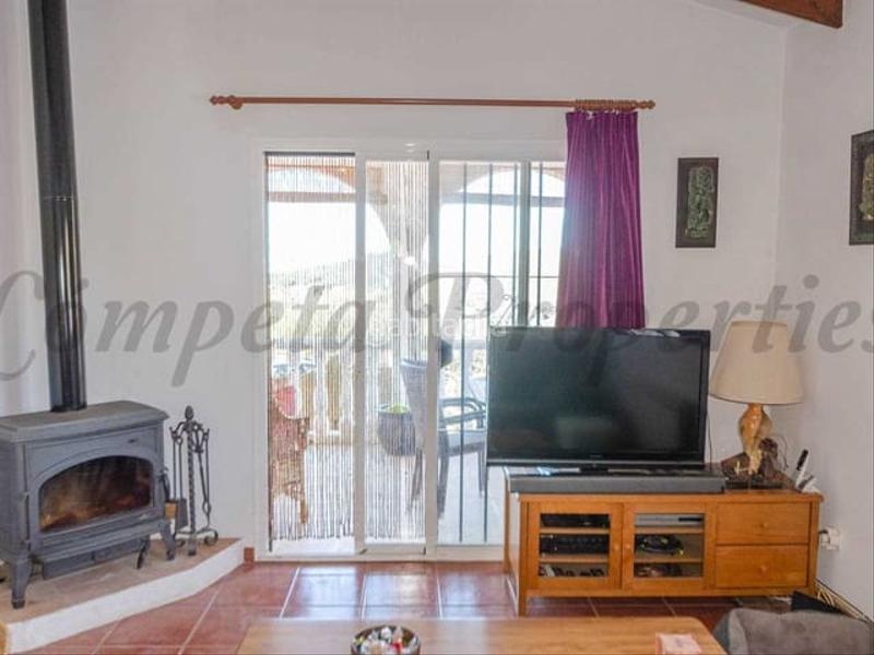 Foto 8c05568f-6e95-404f-b7a6-7a250f6407c6. Casa en Cómpeta