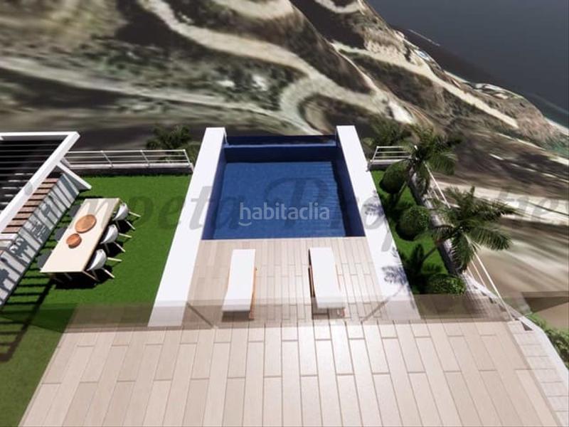 Foto ecf5eb78-e15d-4204-aa0a-3b54c7cd6df3. Casa adosada en Torrox pueblo Torrox