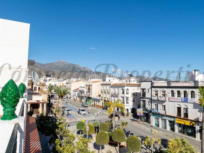 Foto ec00b17f-4a06-419b-a2d3-5de4d9a72f80. Casa adossada amb calefacció a nueva Nerja Nerja