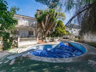Casa adossada a Cómpeta