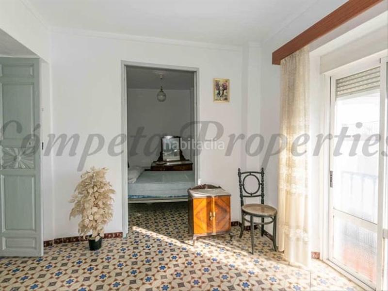 Foto d0c73201-0a6c-47b4-b711-60b3384ff758. Casa adossada amb calefacció a Cómpeta