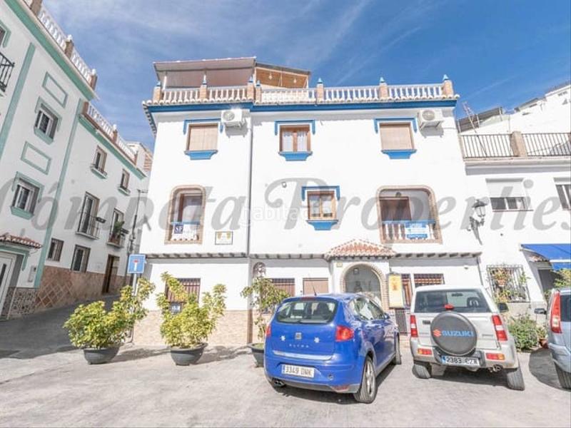 Foto fd8b313c-d0b1-40bd-9ff9-07c0622c7952. Casa adosada en Cómpeta