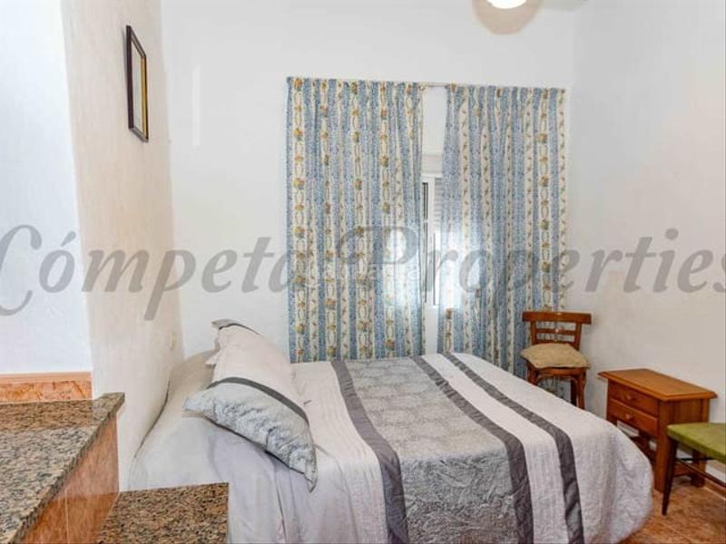 Foto d02c2bf4-d5f3-4e7c-9a5e-554da2e76dad. Casa adosada en Torrox pueblo Torrox