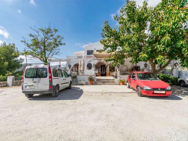 Foto 1599ab0d-442e-4bf3-b8fe-4b3706885f6f. House with heating in Cómpeta