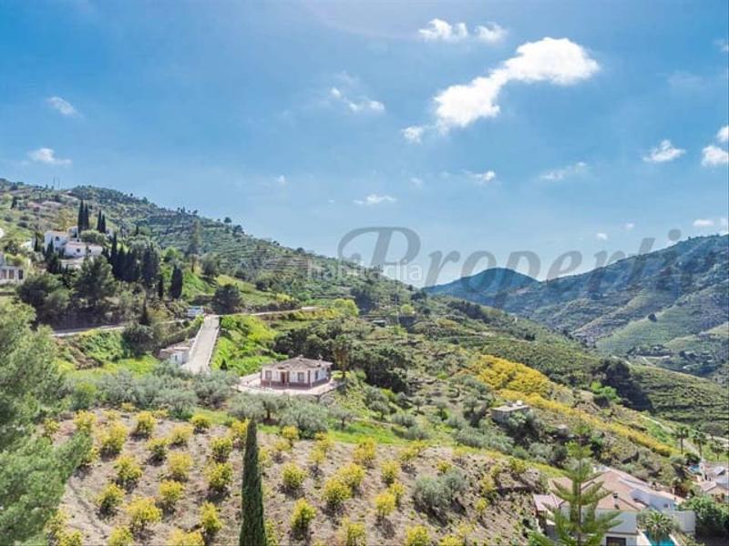 Foto b4d3feb1-2fe3-49bc-a730-fee509025eab. House with heating in Cómpeta