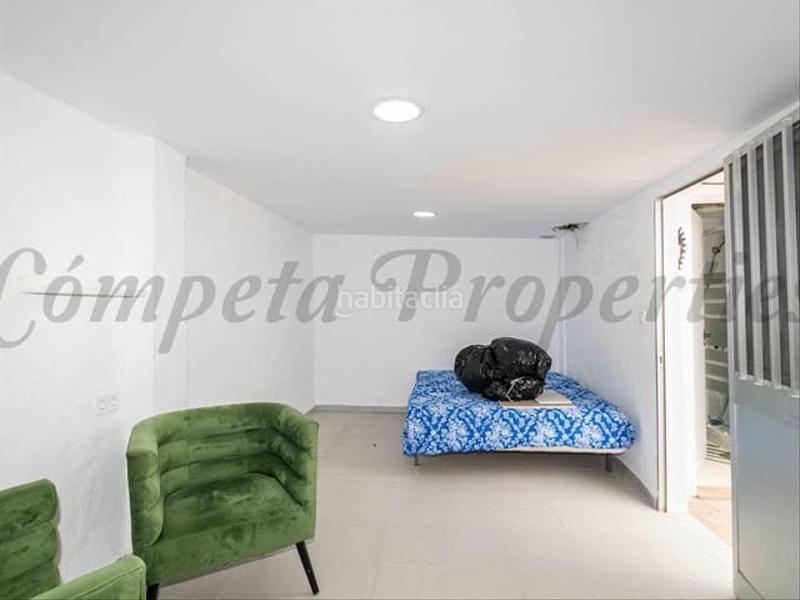 Foto 1be8d783-c47d-4335-b6f1-f349ad331ad0. Semi detached house with heating in Torrox pueblo Torrox