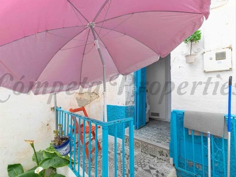 Foto 062b78c0-9caf-446c-a038-d2486a9f3018. Semi detached house with heating in Torrox pueblo Torrox