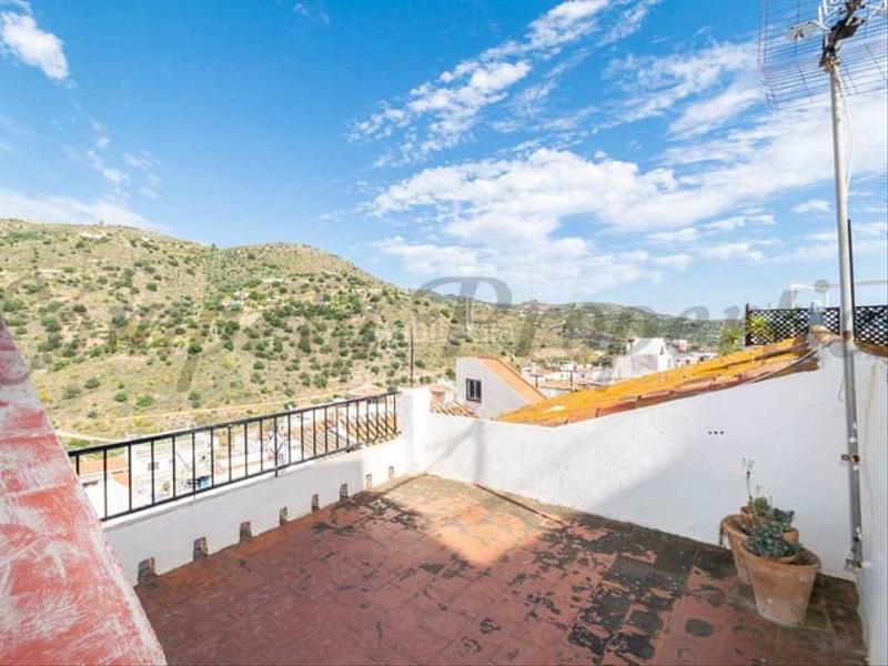 Foto 5d03b5e6-1696-491c-8387-0324c39cf686. Reihenhaus mit heizung in Torrox pueblo Torrox