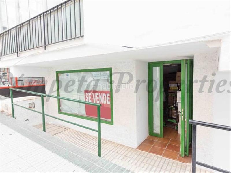 Foto c219b4e7-3161-4551-abcf-0992f33eec6b. Local comercial amb calefacció a nueva Nerja Nerja