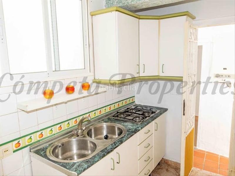 Foto 20235500-46ce-41cf-aa34-5698b1dba0de. Semi detached house with heating in Torrox pueblo Torrox