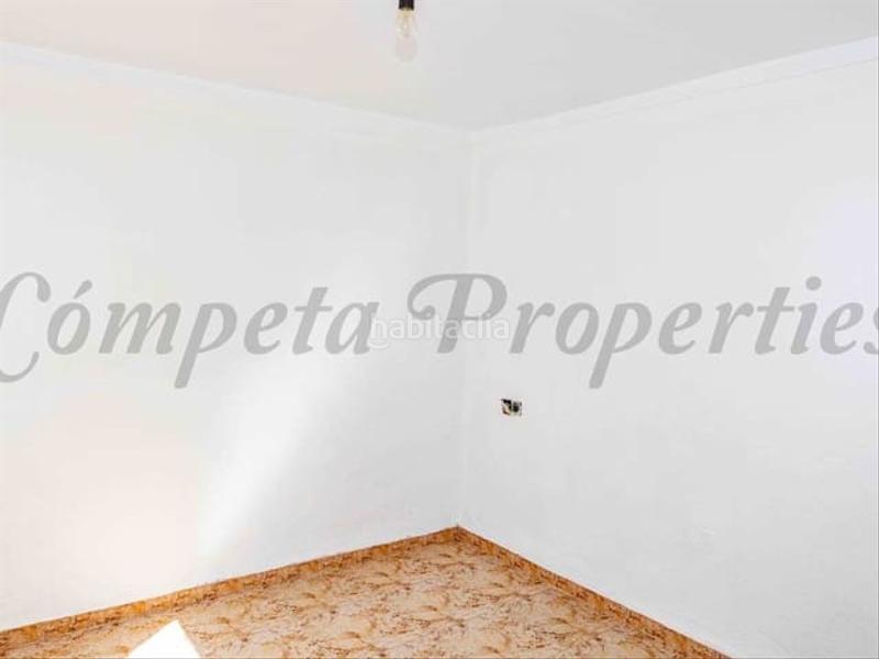 Foto 239e265c-cb87-4ed2-ae54-75950c635399. Semi detached house with heating in Torrox pueblo Torrox