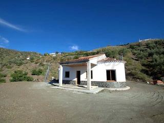 House in Canillas de Albaida