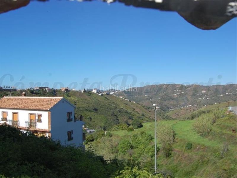 Foto 53e64fc2-8786-405e-9578-19081ba791b1. Residential plot in Cómpeta