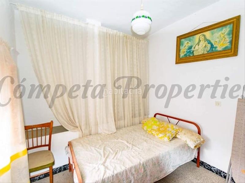 Foto 06c21172-6eba-46f3-a8ee-9dcd43dfea64. Casa adossada amb calefacció a Árchez