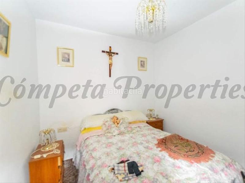 Foto 4596e0da-df73-4c85-9af1-eabcb7c60474. Casa adossada amb calefacció a Árchez