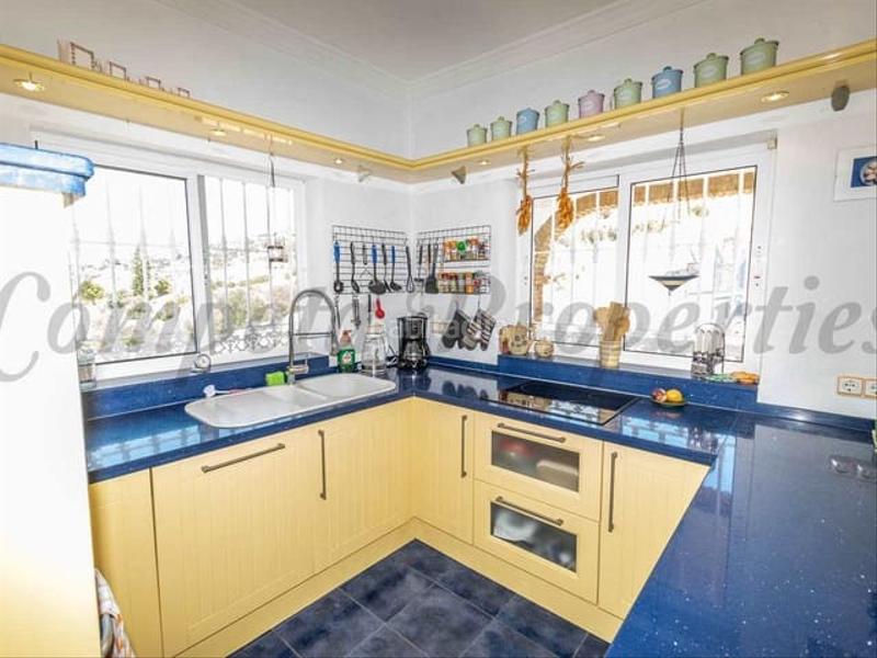 Foto c074a7bd-94c5-421c-8b0f-6ce8c332328b. Terrain résidentiel dans Torrox pueblo Torrox