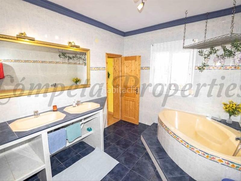 Foto f2191950-e5e6-498f-bc26-17eb7496697f. Wohngrundstück in Torrox pueblo Torrox