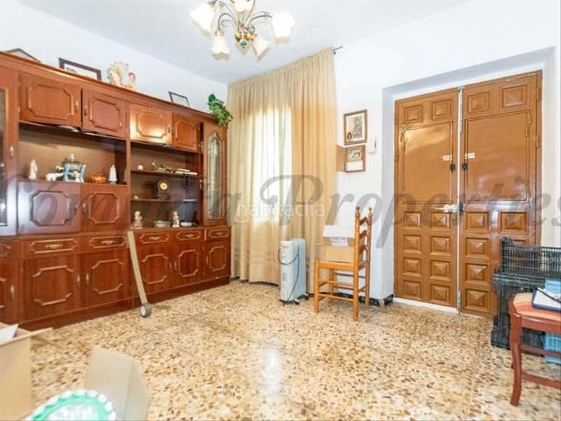 Foto d54db37c-0af4-48b0-81a9-0917f6509d44. Casa adossada amb calefacció a Árchez