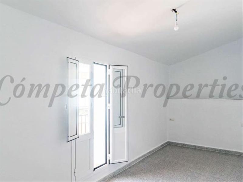 Foto 6fdf8b0f-3aba-47f9-9f2f-1dae1ed8782a. Casa adossada amb calefacció a Sedella